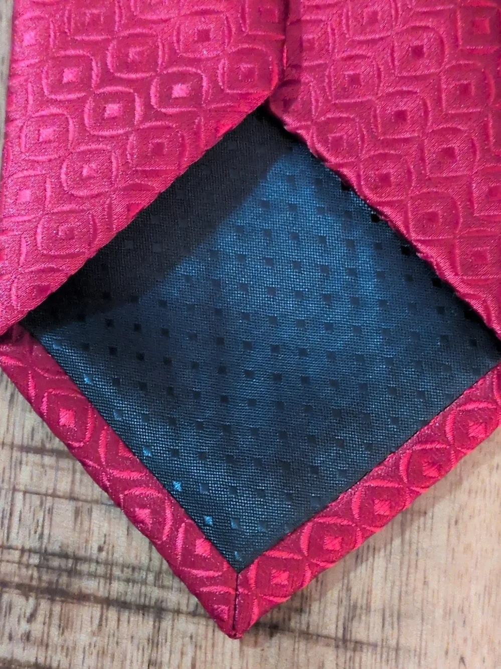 Pierre Cardin Red Geometric Silk Tie